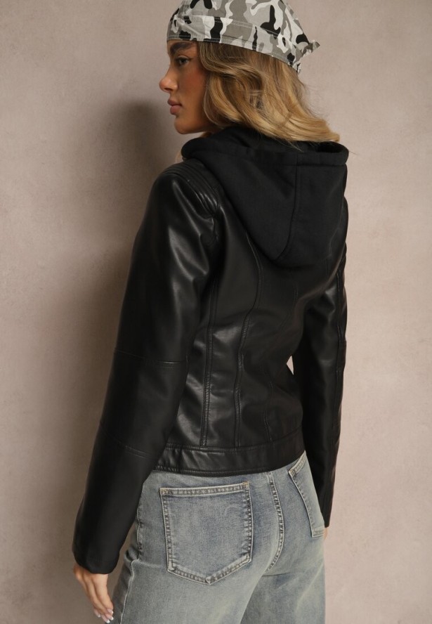 Czarna Taliowana Kurtka Typu Ramoneska z Odpinanym Kapturem Imitującym Bluzę Meloriane