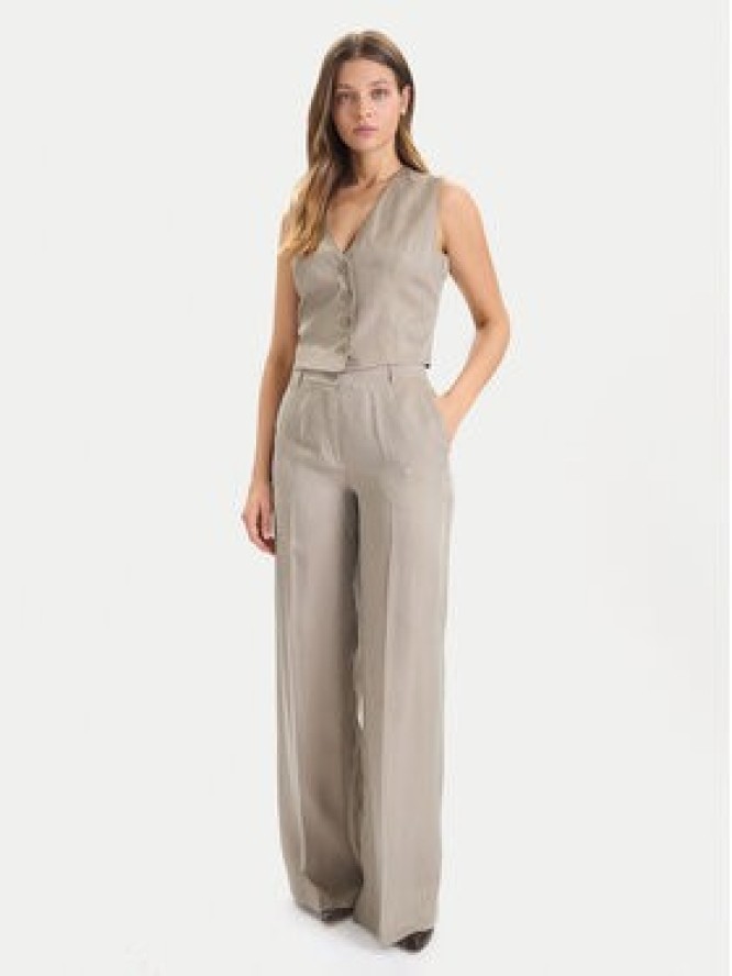 Guess Kamizelka W5YH51 WH5N2 Zielony Regular Fit