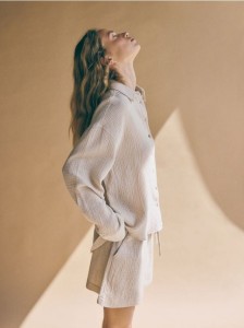 Szorty z bawełnianego muślinu - beżowy