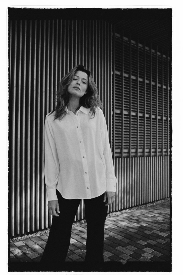 Koszula ze złotymi guzikami ecru