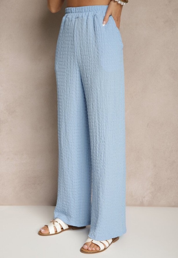 Jasnoniebieski Komplet Top z Falbankami i Spodnie o Szerokim Kroju Ulosindra