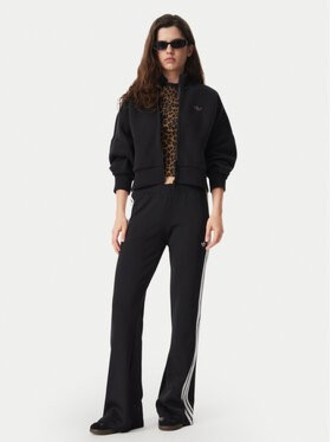 adidas Spodnie dresowe 3S Flared KQ6424 Czarny Regular Fit