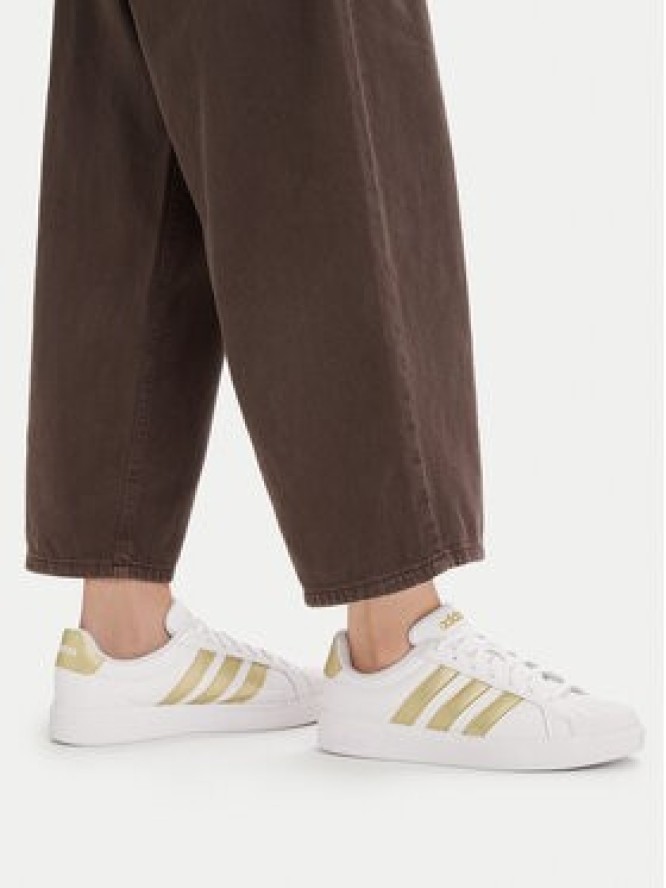 adidas Sneakersy Streettalk IH4316 Biały