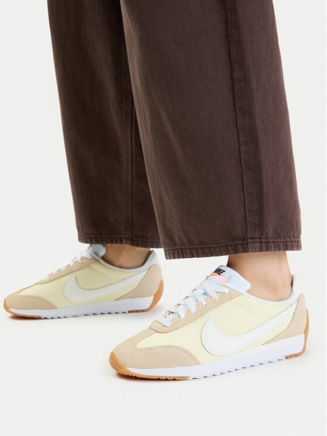 Nike Sneakersy Pacific HM4771 104 Żółty