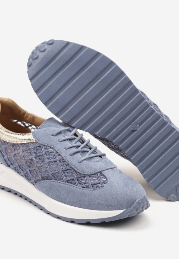 Niebieskie Sneakersy z Ażurowym Zdobieniem i Metalicznymi Wstawkami Sesovienna