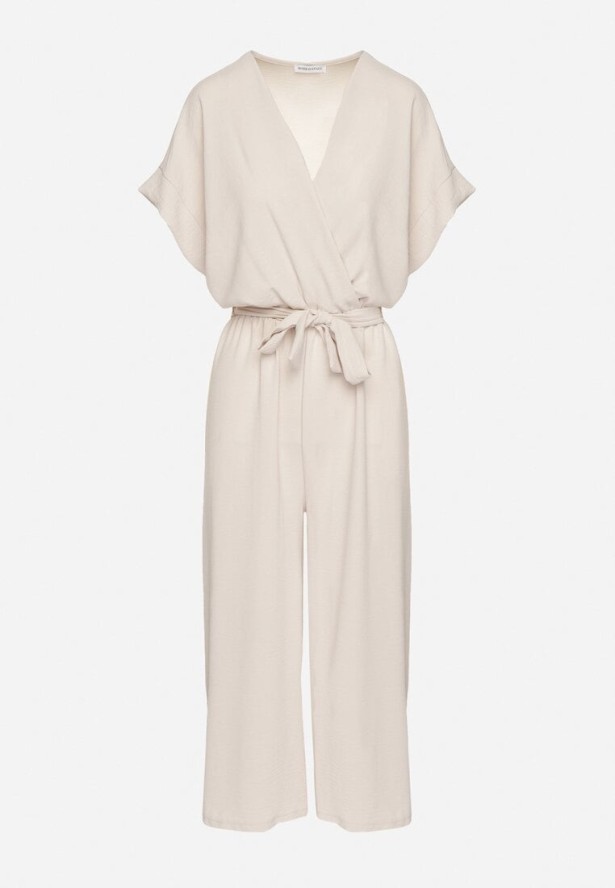 Beżowy Kombinezon o Kopertowym Kroju z Wiązanym Paskiem Tenirea