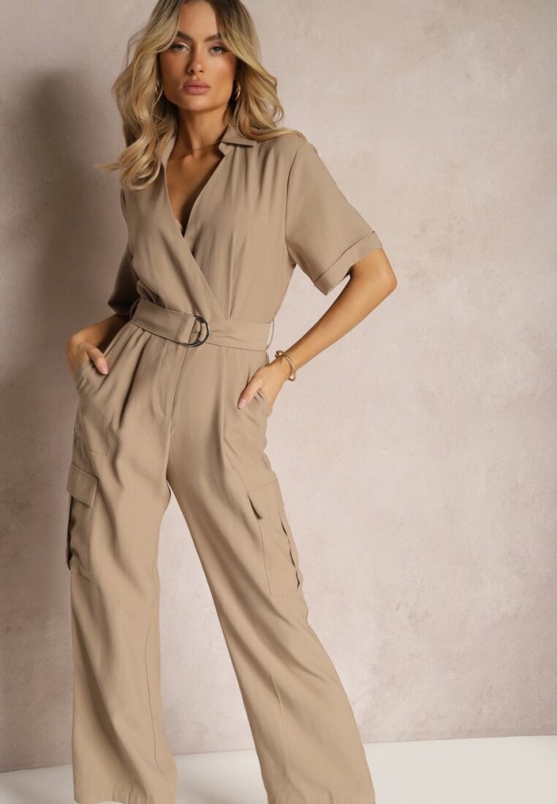 Beżowy Długi Kombinezon w Stylu Utility z Kieszeniami Cargo Paskiem i Kołnierzykiem Qillilena