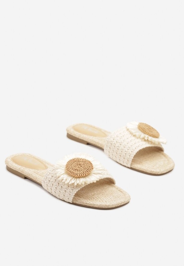 Beżowe Klapki Ozdobione Szydełkowym Wzorem i Kwiatem 3D Nilvielle