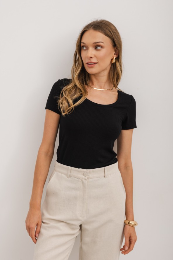 T-SHIRT MARGO CZARNY XS - Flawless