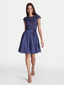 Swing Sukienka koktajlowa 77760510 Niebieski Regular Fit