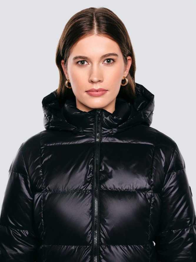 Płaszcz damski puchowy z naturalnym wypełnieniem czarny Melissa 906