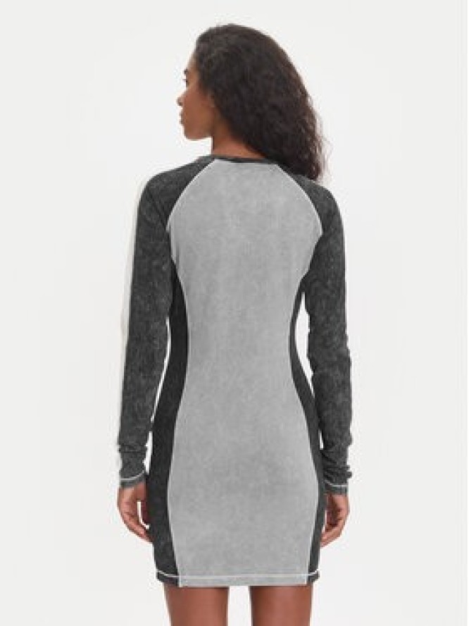 Guess Sukienka codzienna W5YK79 K1D80 Szary Regular Fit