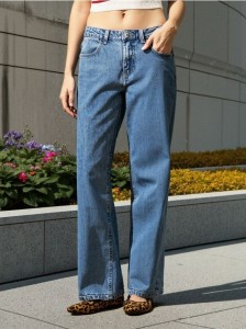 Jeansy straight - niebieski