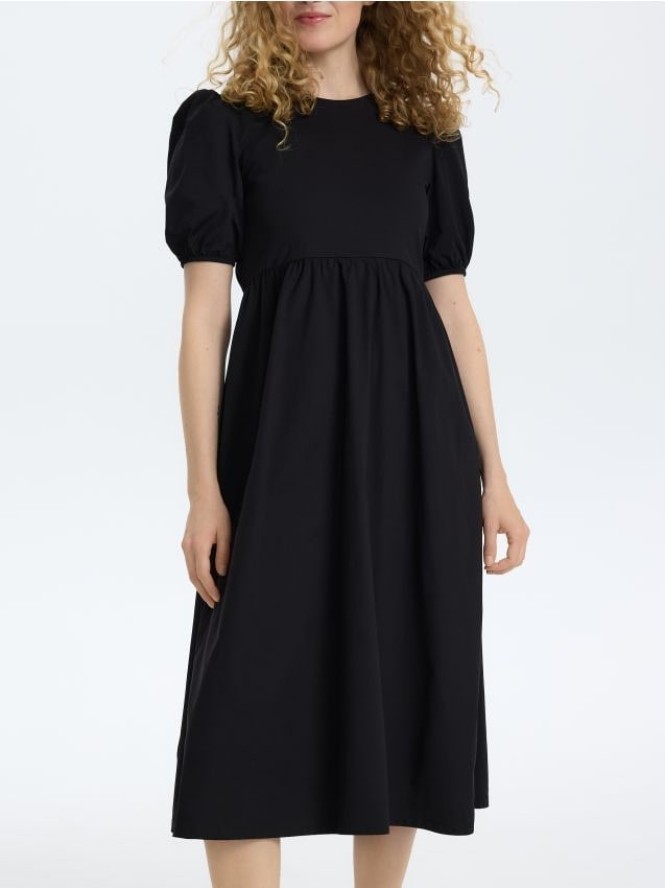 Sukienka z wycięciem na plecach - czarny