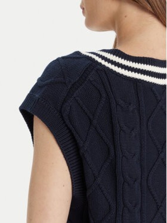 Guess Sweter V5GR00 Z3FB1 Granatowy Classic Fit