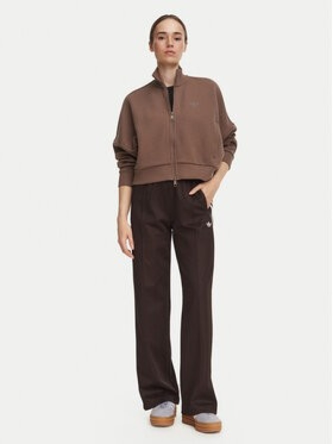 adidas Spodnie dresowe Classic Track Pants KD3749 Brązowy Regular Fit