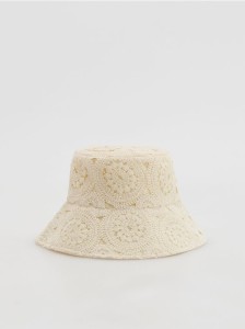 Kapelusz bucket hat - złamana biel