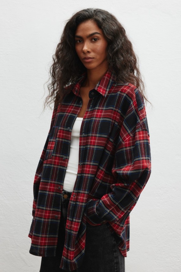 Koszula typu oversize w kratę CZERWONĄ - RENO 9361-M/L