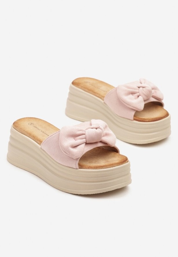 Różowe Klapki z Kokardką na Tłoczonej Platformie Sovloti