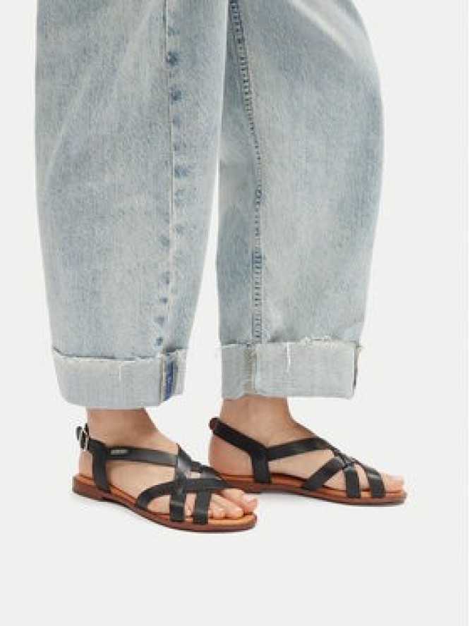 Pikolinos Sandały W0X-0556ST Czarny