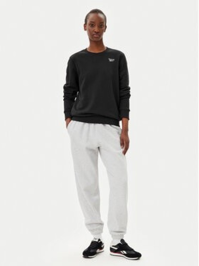 Reebok Bluza 100012552 139-18-00 Czarny Regular Fit