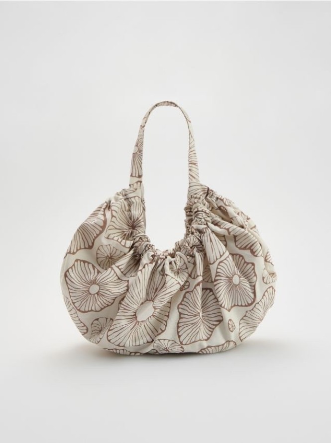 Tkaninowa torebka hobo - wielobarwny