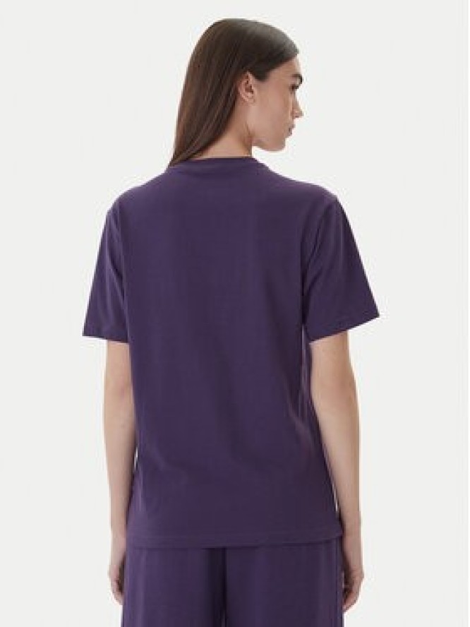 adidas T-Shirt Holiday Metallic Graphic JV8527 Fioletowy Regular Fit