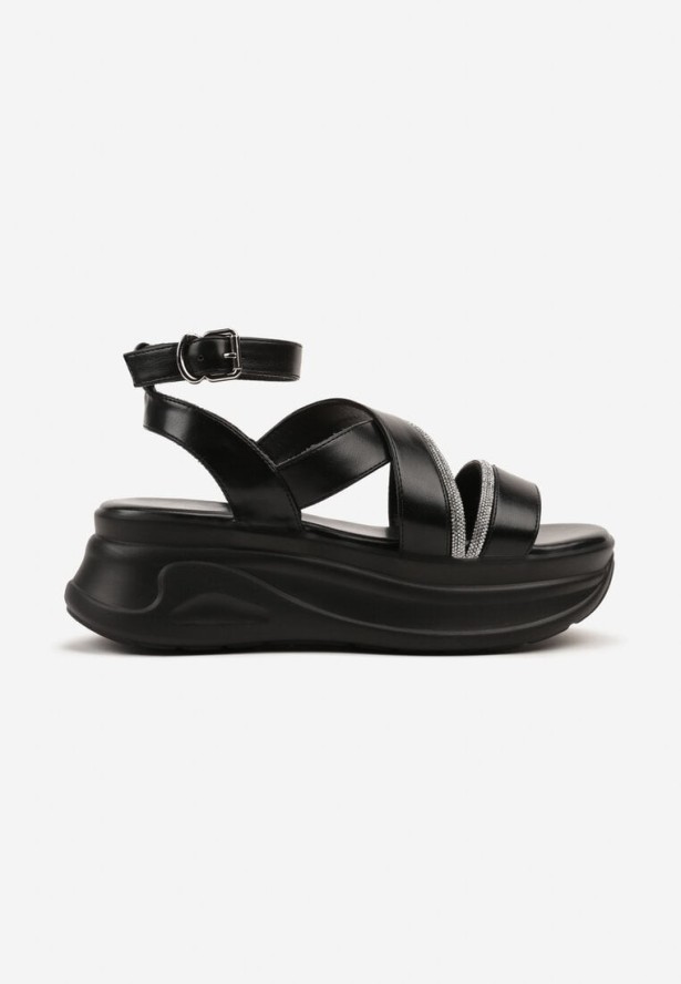 Czarne Sandały na Grubej Podeszwie z Paskami w Kształcie X i Cyrkoniami Sorazelle