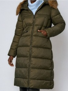 Pikowany płaszcz z kapturem - zielony