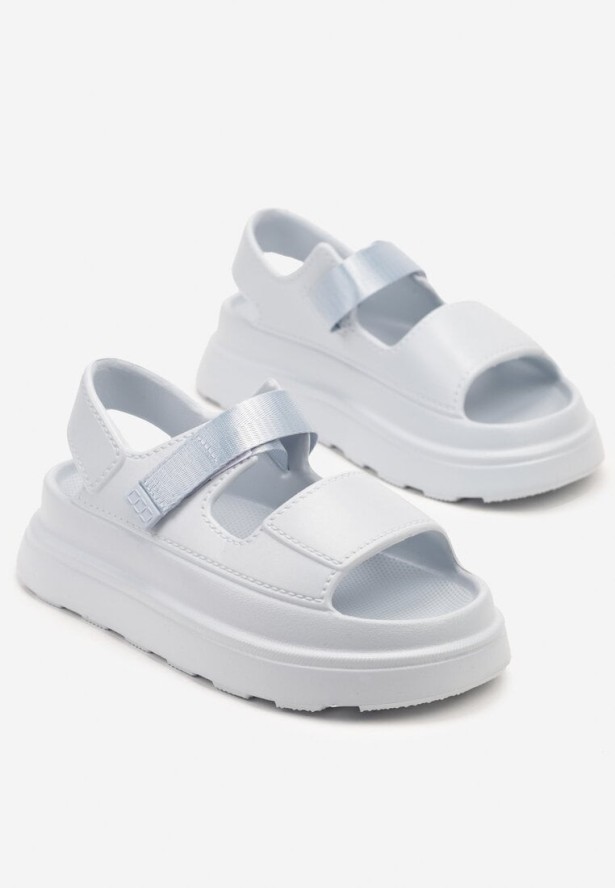 Jasnoniebieskie Piankowe Sandały na Grubej Podeszwie z Zapięciem na Rzep Rosaloria