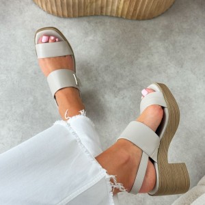 Białe sandały damskie na obcasie M.Daszyński 23126-9