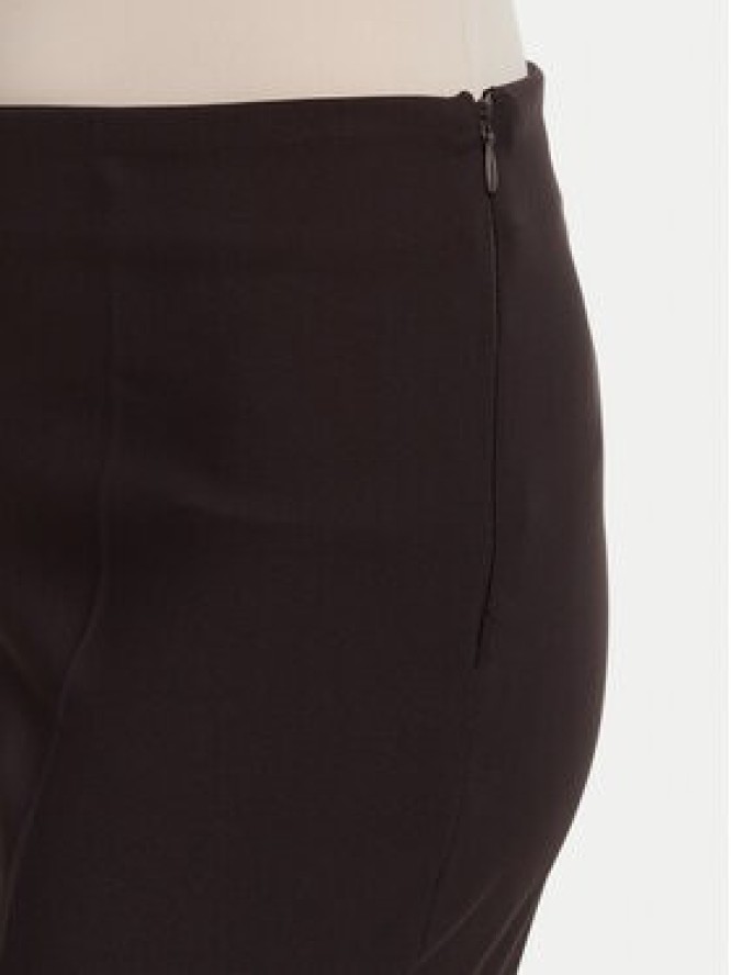 Rinascimento Spodnie capri CFC0130137003 Brązowy ciemny Slim Fit