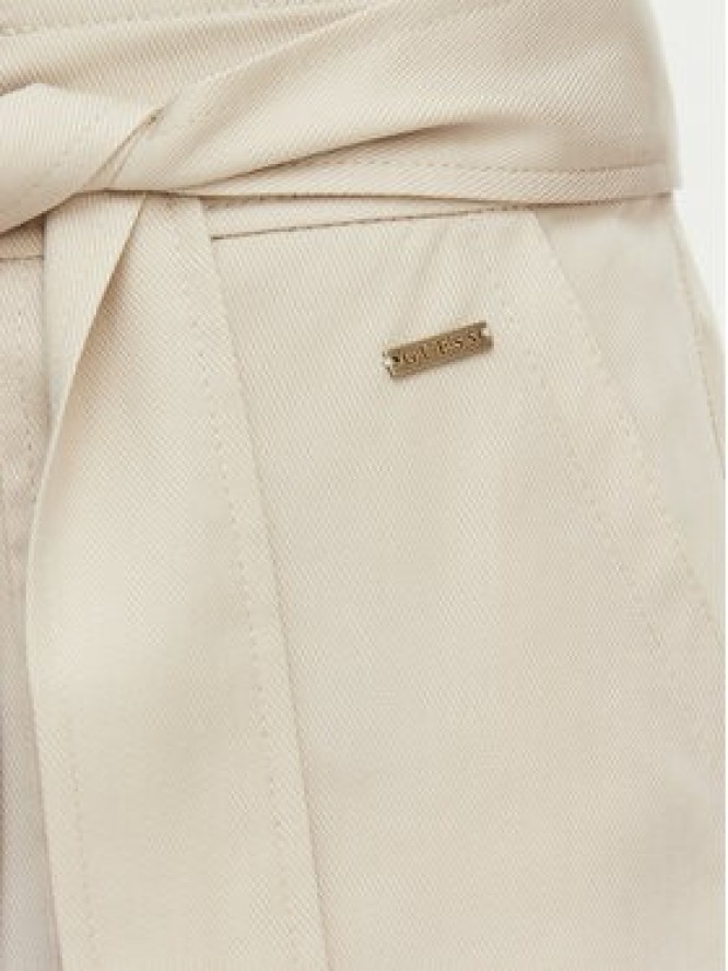 Guess Szorty materiałowe W5GD1R WG4C2 Beżowy jasny Regular Fit