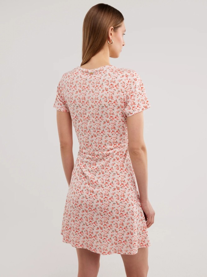 Sukienka damska mini kopertowa z motywem kwiatowym różowa Rihatana 601