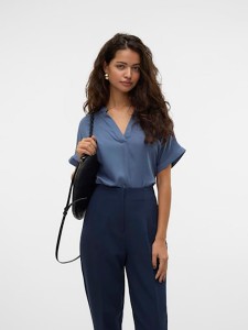 Vero Moda Bluzka w kolorze niebieskim rozmiar: L