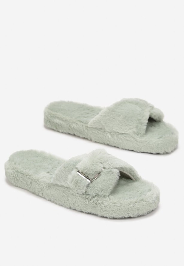 Zielone Kapcie Futrzane ze Sprzączką Nasch