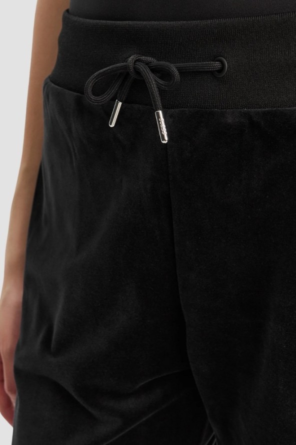 GUESS Czarne damskie spodnie dresowe Couture, Rozmiar S