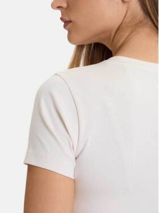 Guess T-Shirt W5BI29 J1314 Écru Slim Fit