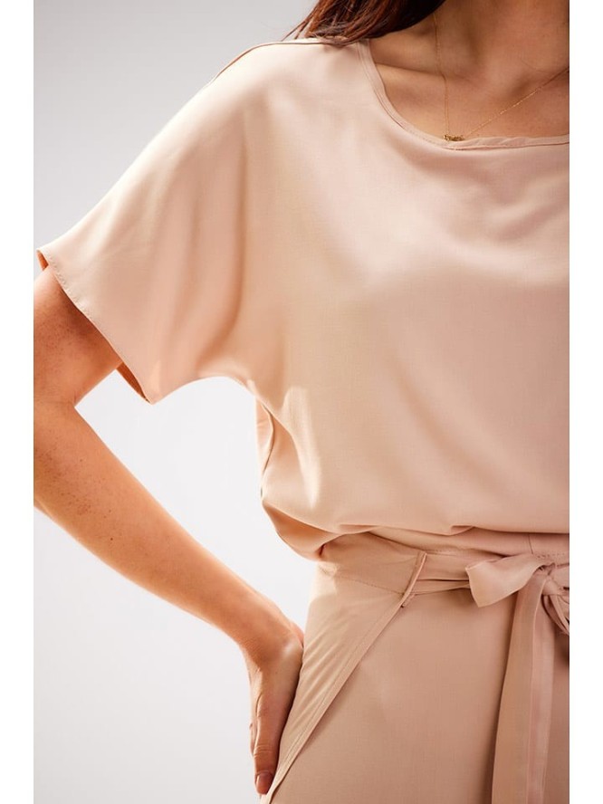 Awama Spodnie w kolorze beżowym rozmiar: M