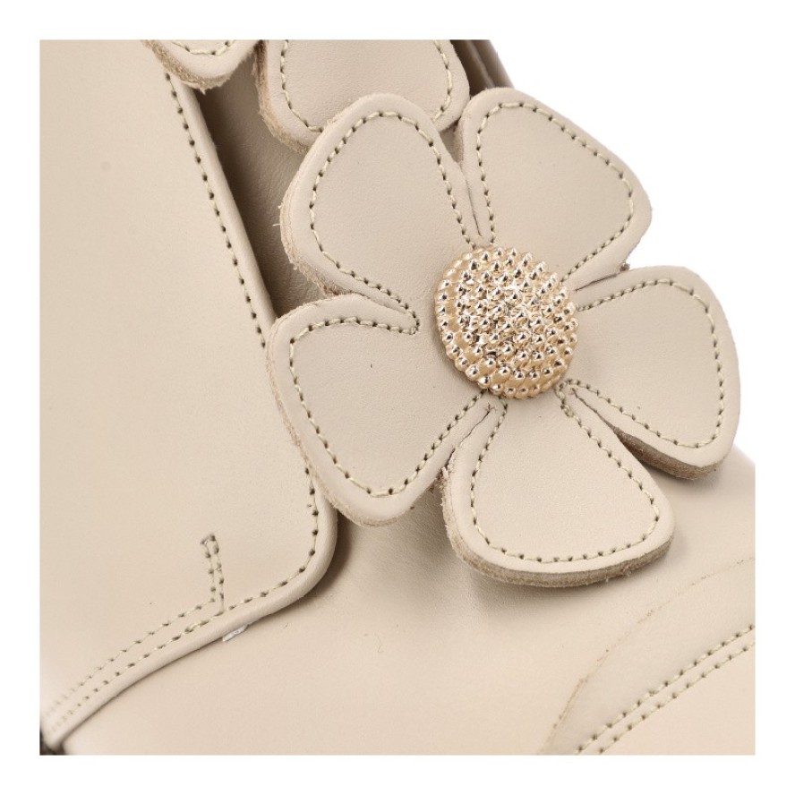 Beżowe Półbuty Armodo Modne Obuwie Damskie Z Kwiatami