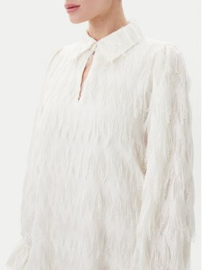 Bruuns Bazaar Sukienka koktajlowa Armade BBW4396 Biały Regular Fit