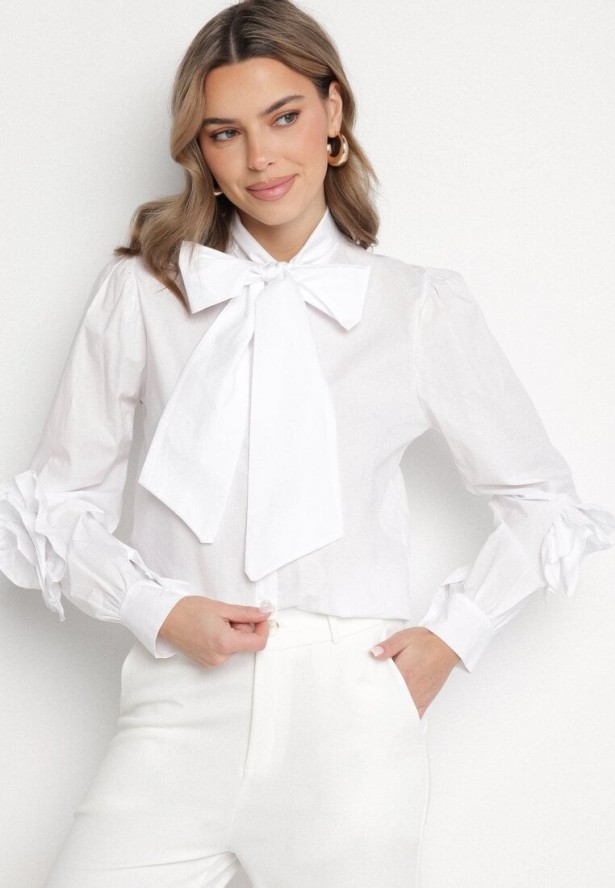 Biała Koszula z Ozdobnym Wiązaniem i Falbankami Zalimira