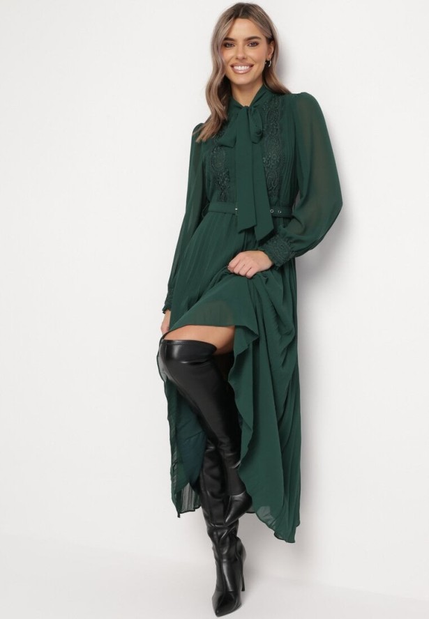Ciemnozielona Rozkloszowana Sukienka Maxi z Plisowanym Dołem i Paskiem Brofilla
