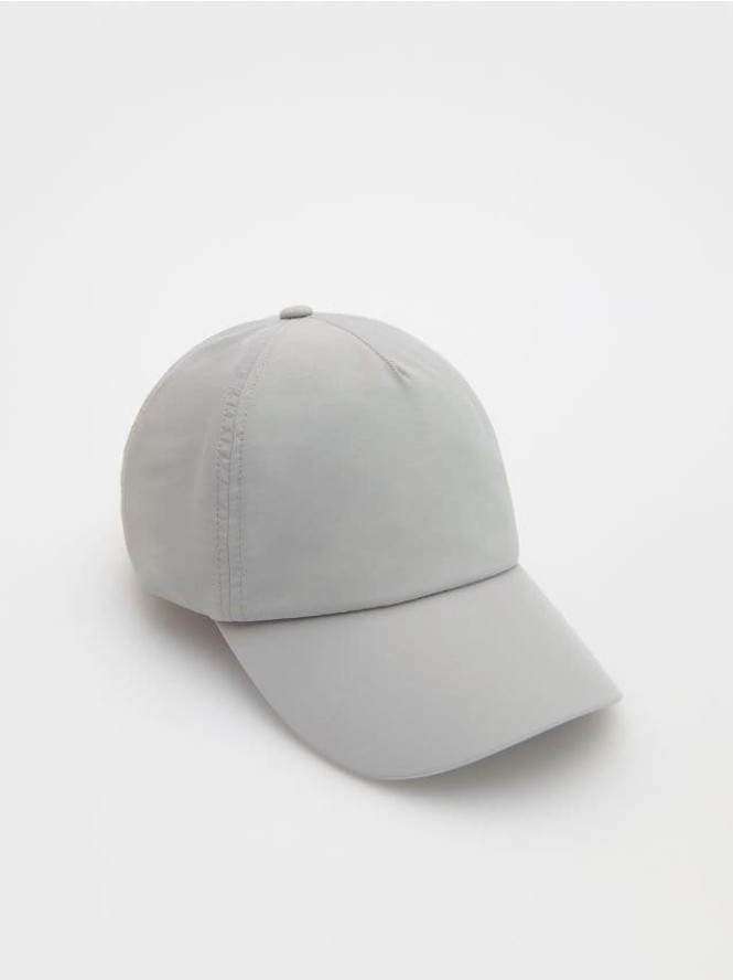 Czapka z daszkiem - jasnoszary