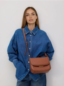 Torebka z klamrą - brązowy