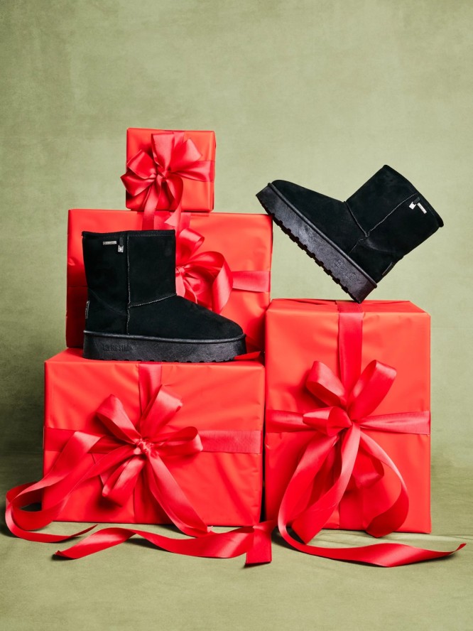 śniegowce damskie na podwyższonej podeszwie wsuwane czarne OO274898 906