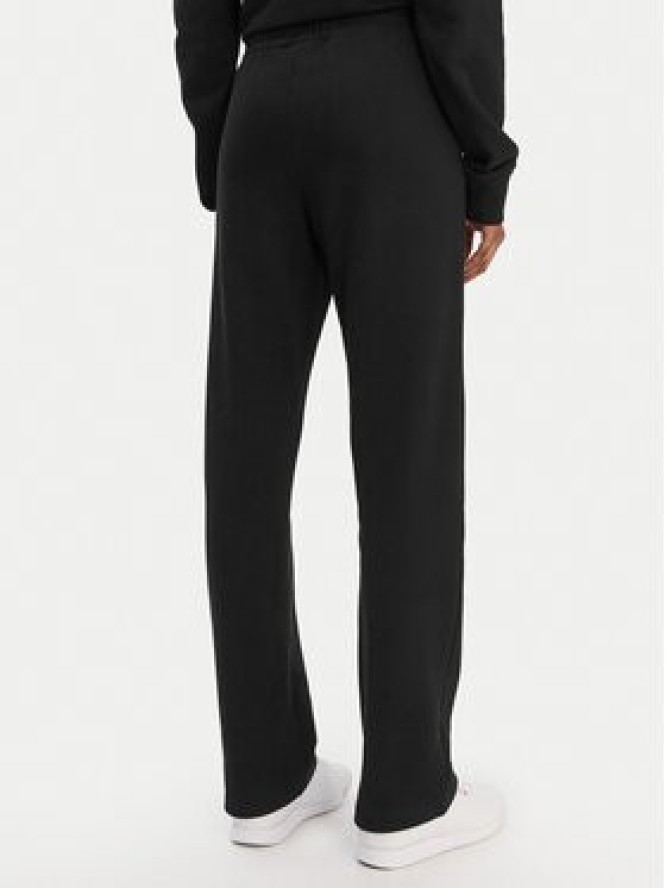 Reebok Spodnie dresowe Zuzanna RK25496CCW Czarny Regular Fit