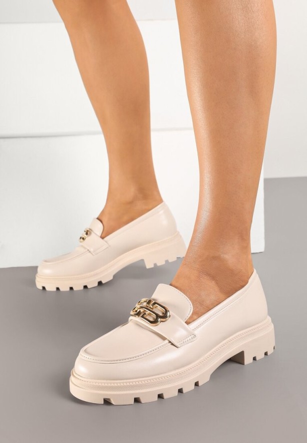 Beżowe Płaskie Mokasyny z Metaliczną Aplikacją Milidi