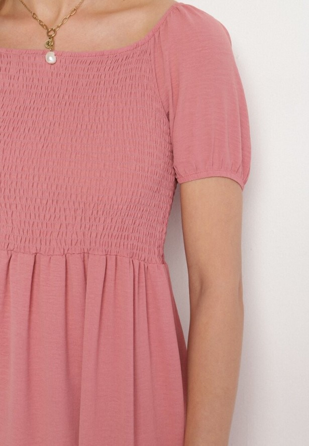 Ciemnoróżowa Rozkloszowana Sukienka z Dekoltem Typu Hiszpanka z Marszczeniem Lumorice