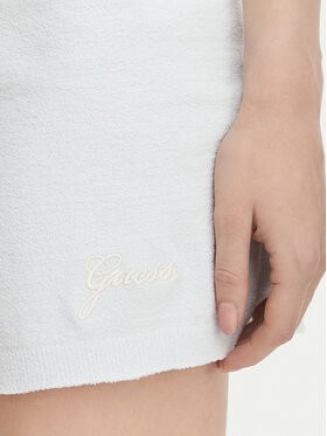 Guess Szorty materiałowe O6BD01 Z1148 Niebieski jasny Regular Fit